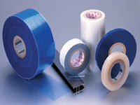  
 Films Protectivos de superficies, con adhesivo removible para recubrimientos temporales 
 